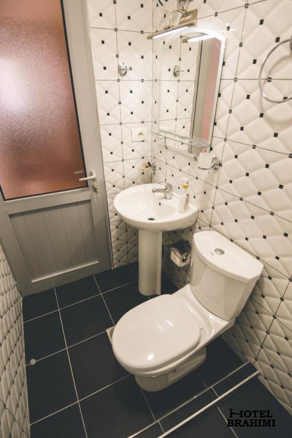 Hotel Brahimi Gjirokastër Eksteriør billede